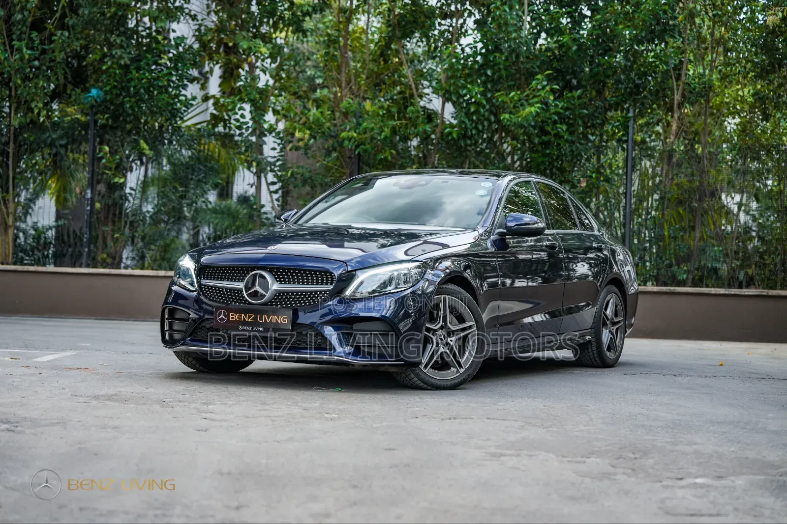 Mercedes-Benz C200 2019 Blue
