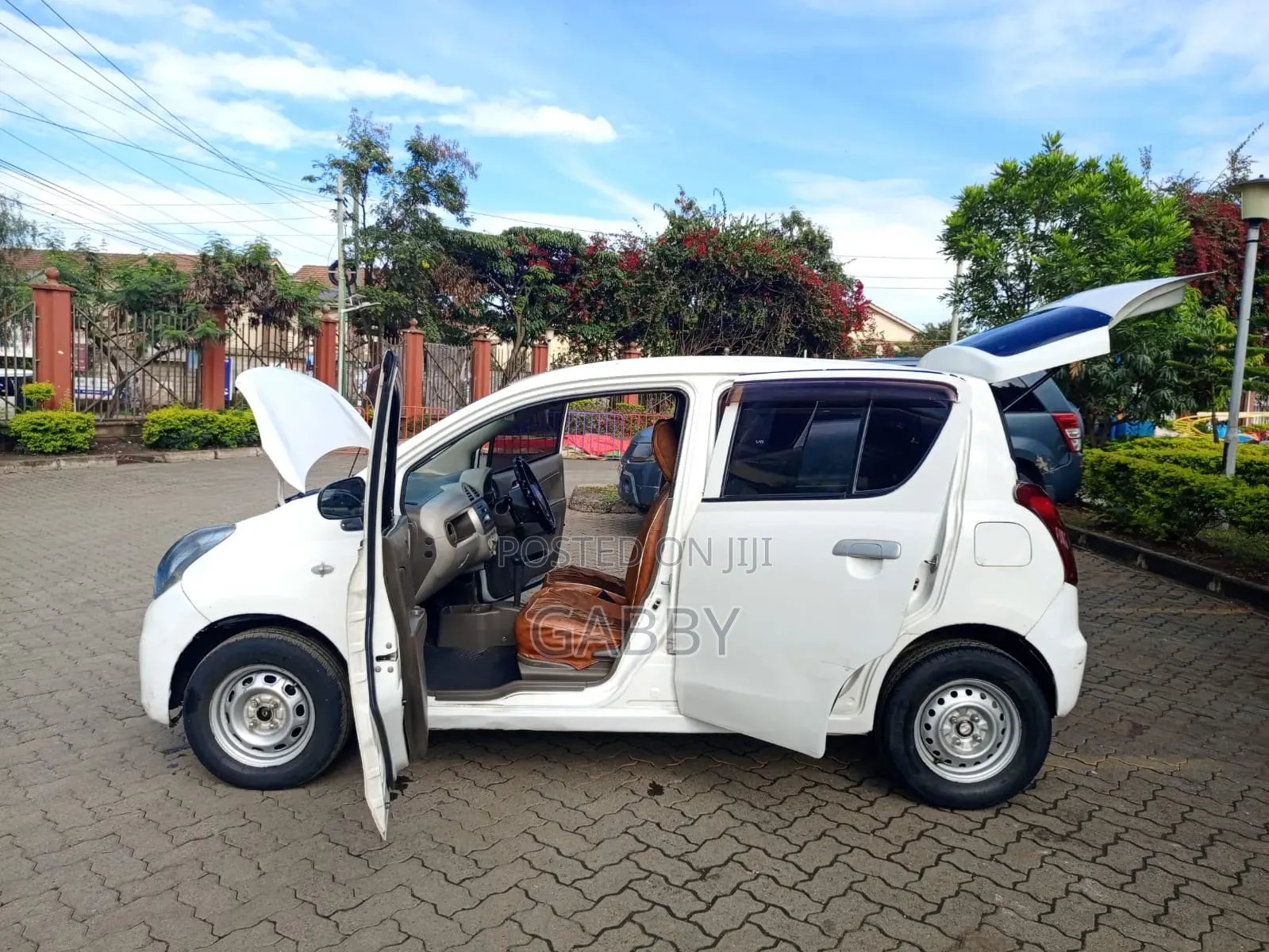 Suzuki Alto 2013 White