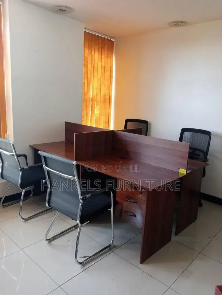 4 Way Workstation – Team Collaboration Office Table