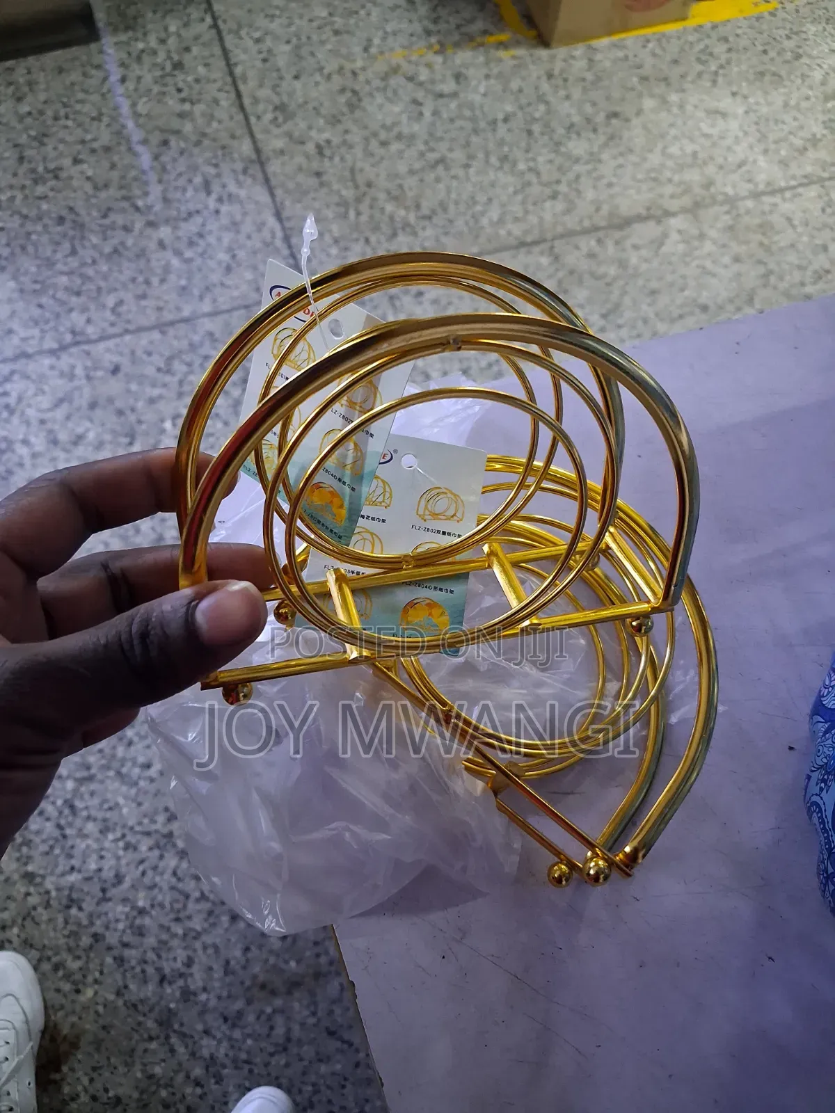 Serviette Holder