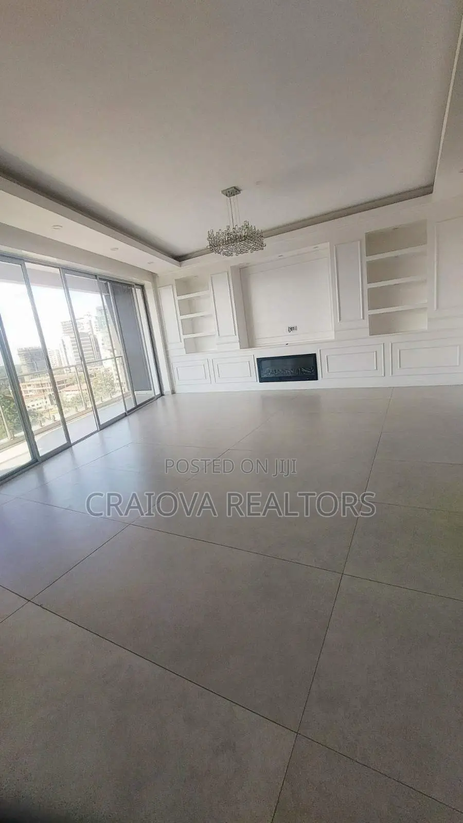 4bdrm Duplex in Spring Valley for rent