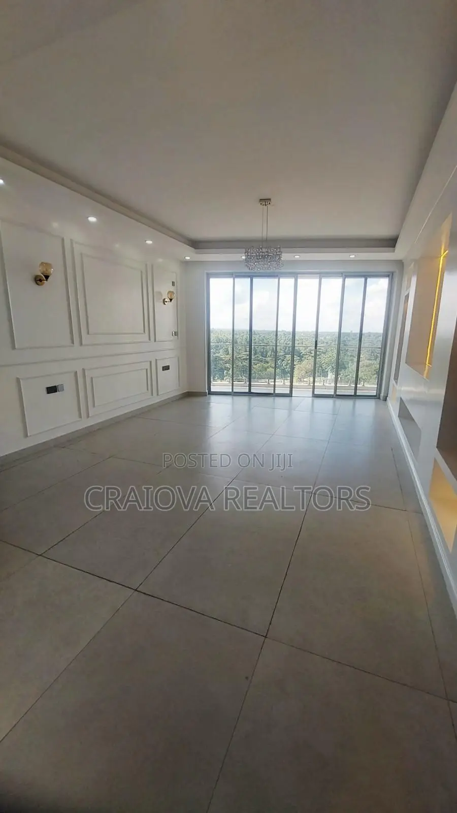 4bdrm Duplex in Spring Valley for rent