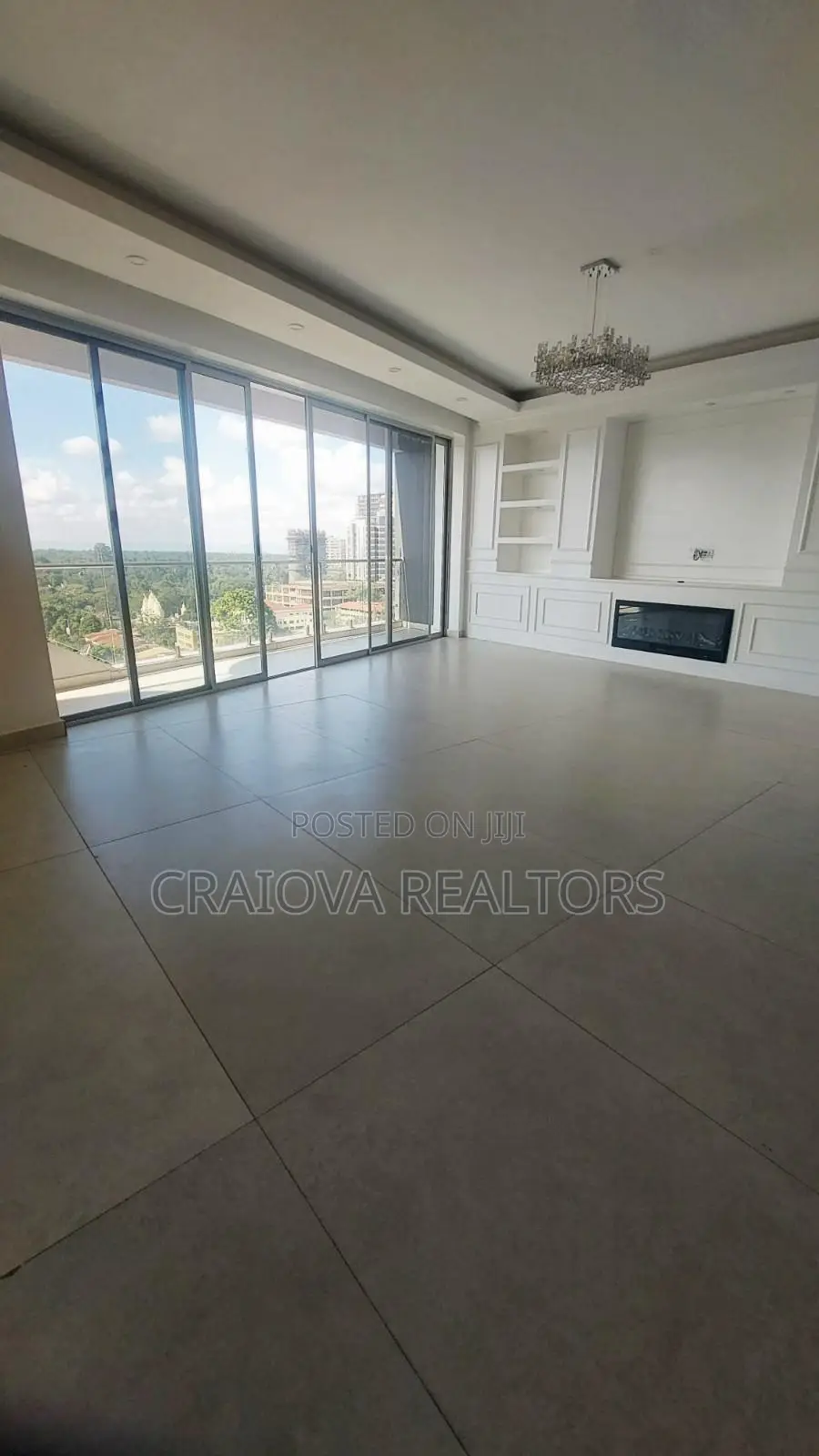 4bdrm Duplex in Spring Valley for sale