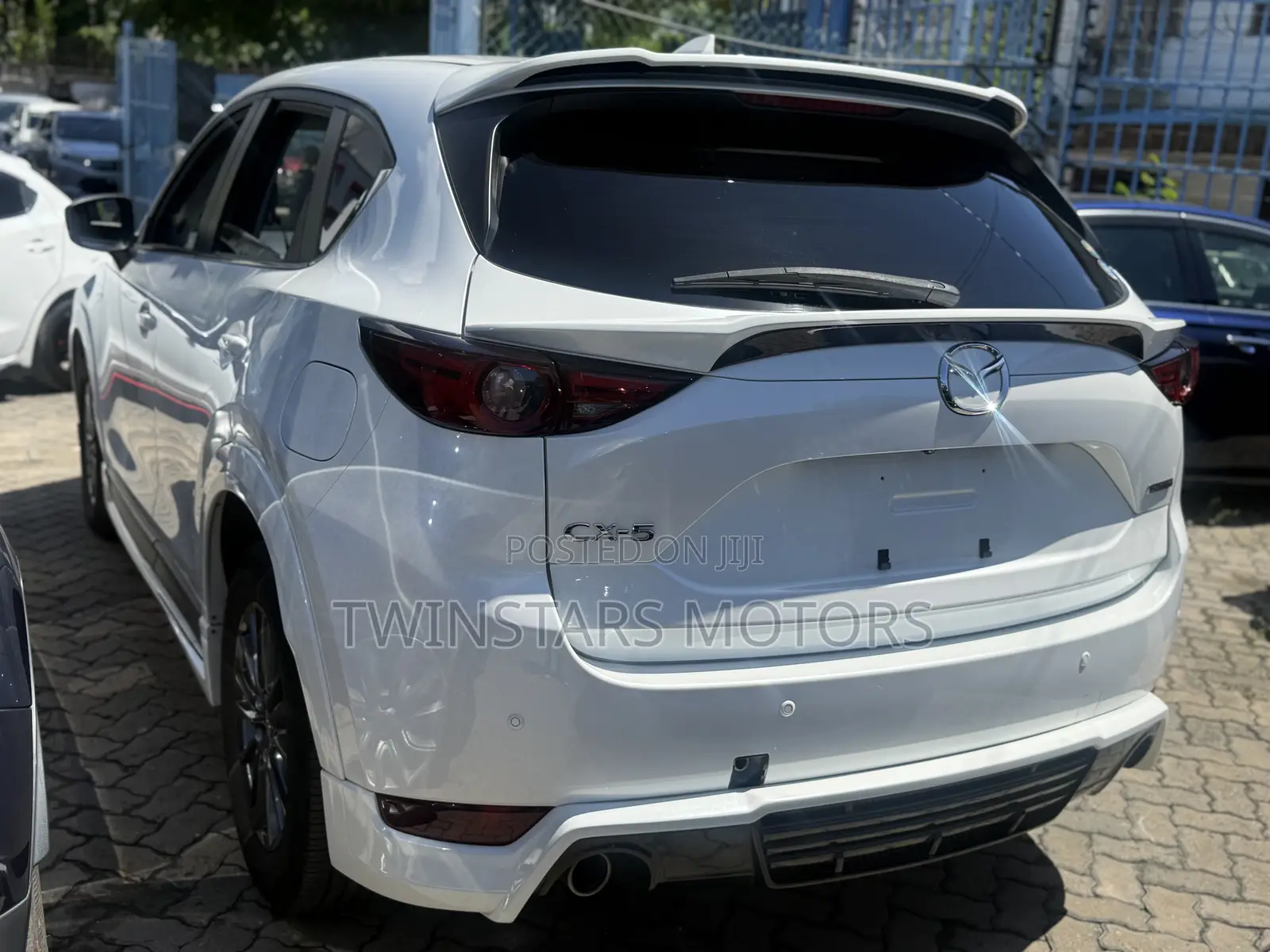 Mazda CX-5 Touring 2021 White