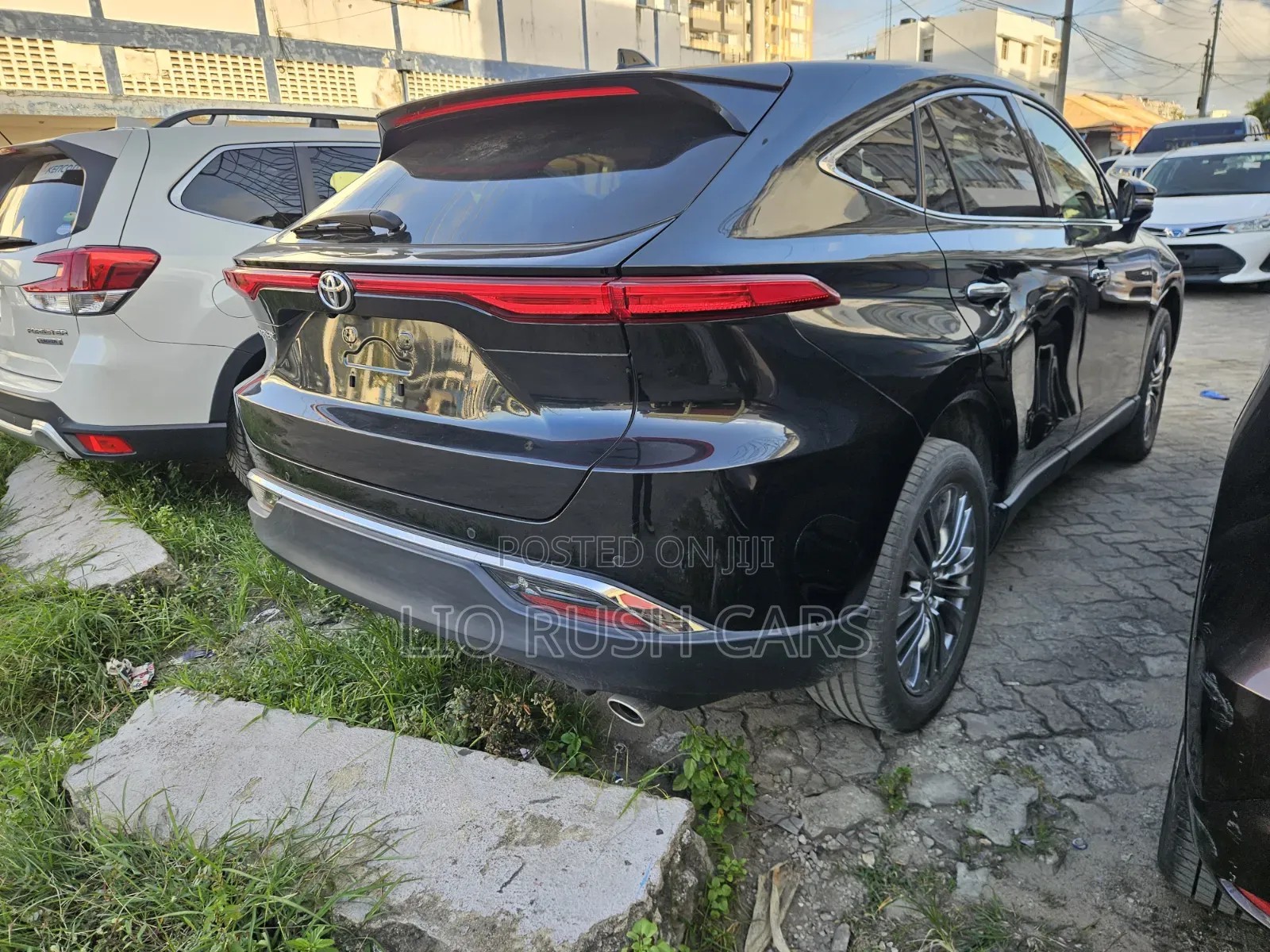 Toyota Harrier 2021 Black