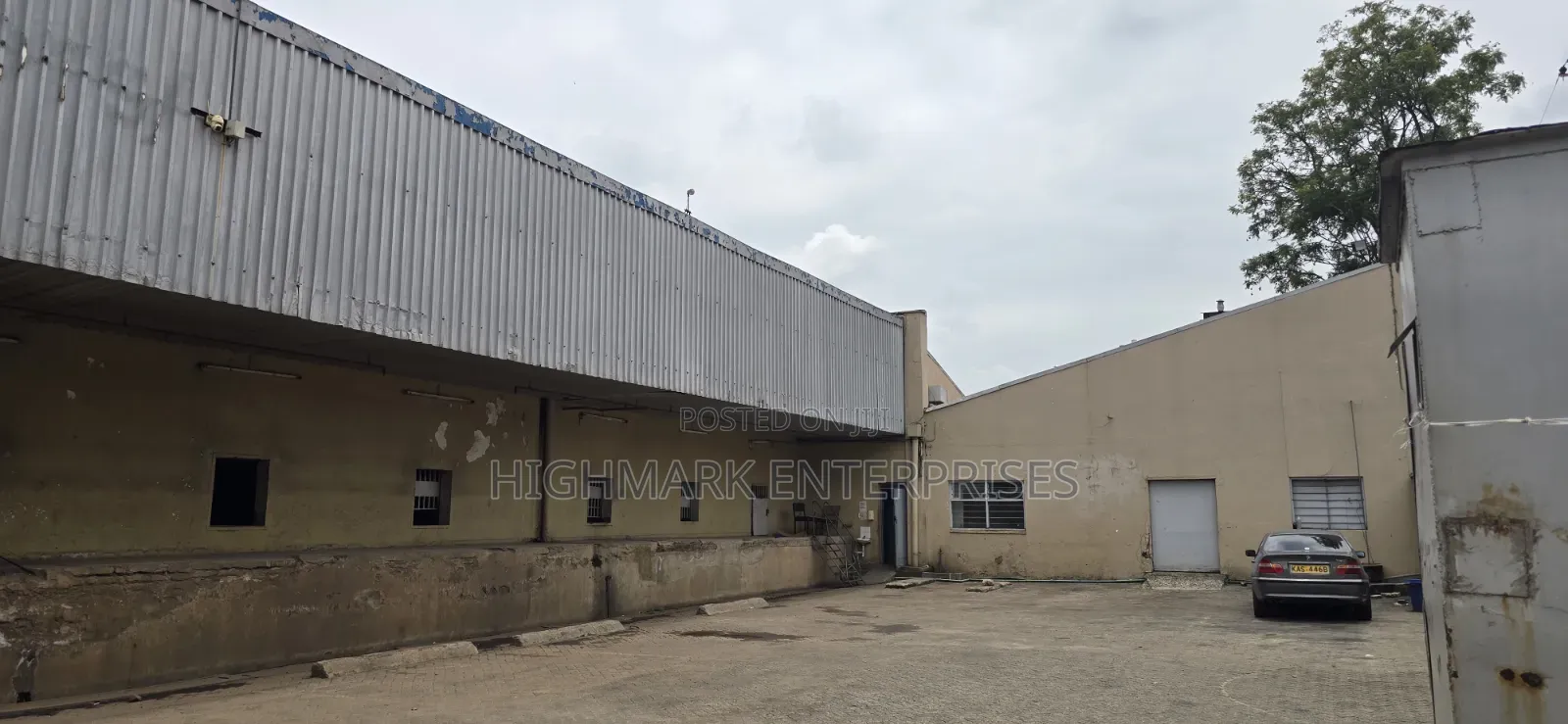 Big Godown to Let; Industrial Area
