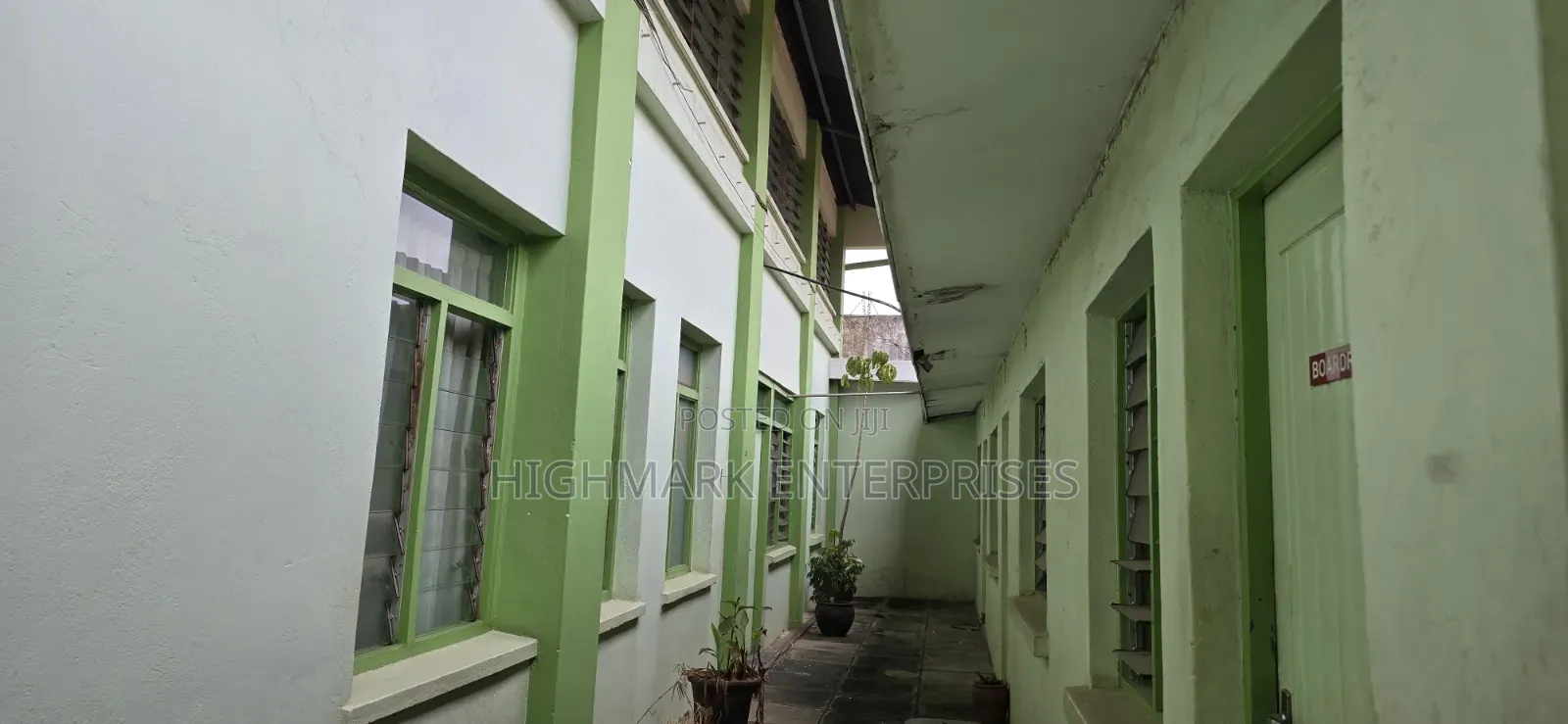 Big Godown to Let; Industrial Area