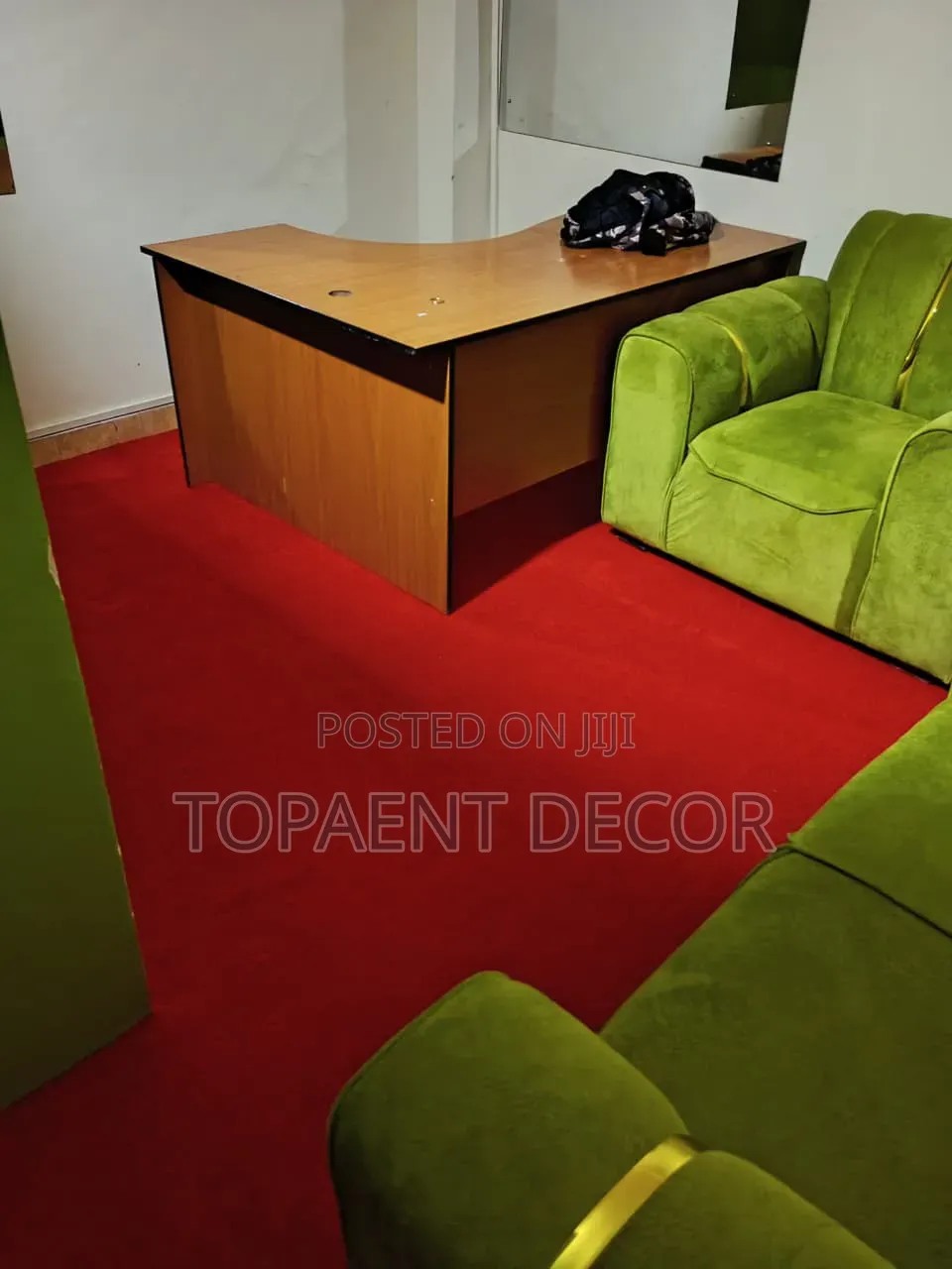 Stylish Flooring for Every Comfort Nail Parlour Wall to Wall Carpets
