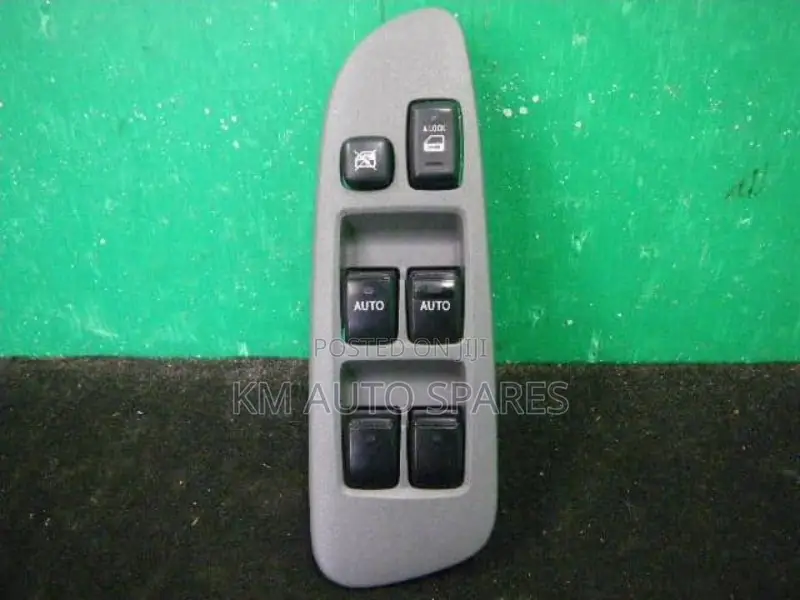 Toyota Sienta Main Power Window Switch
