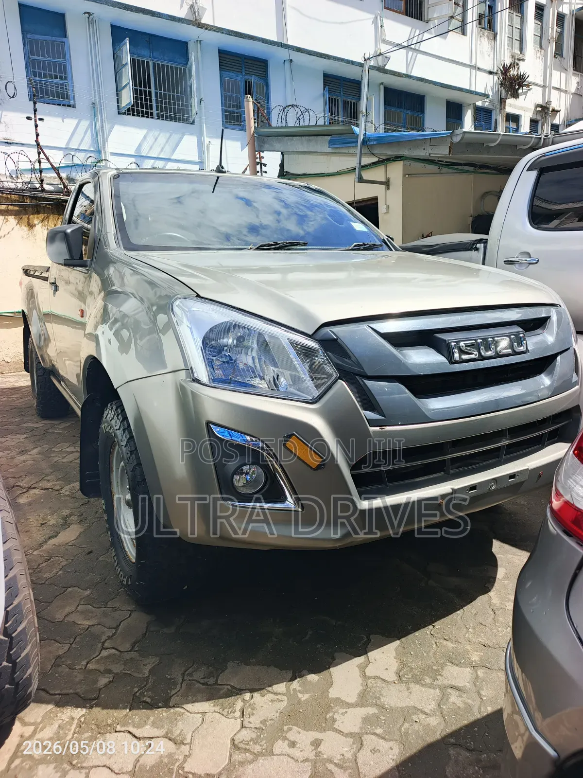 Isuzu D-MAX 2021 Brown