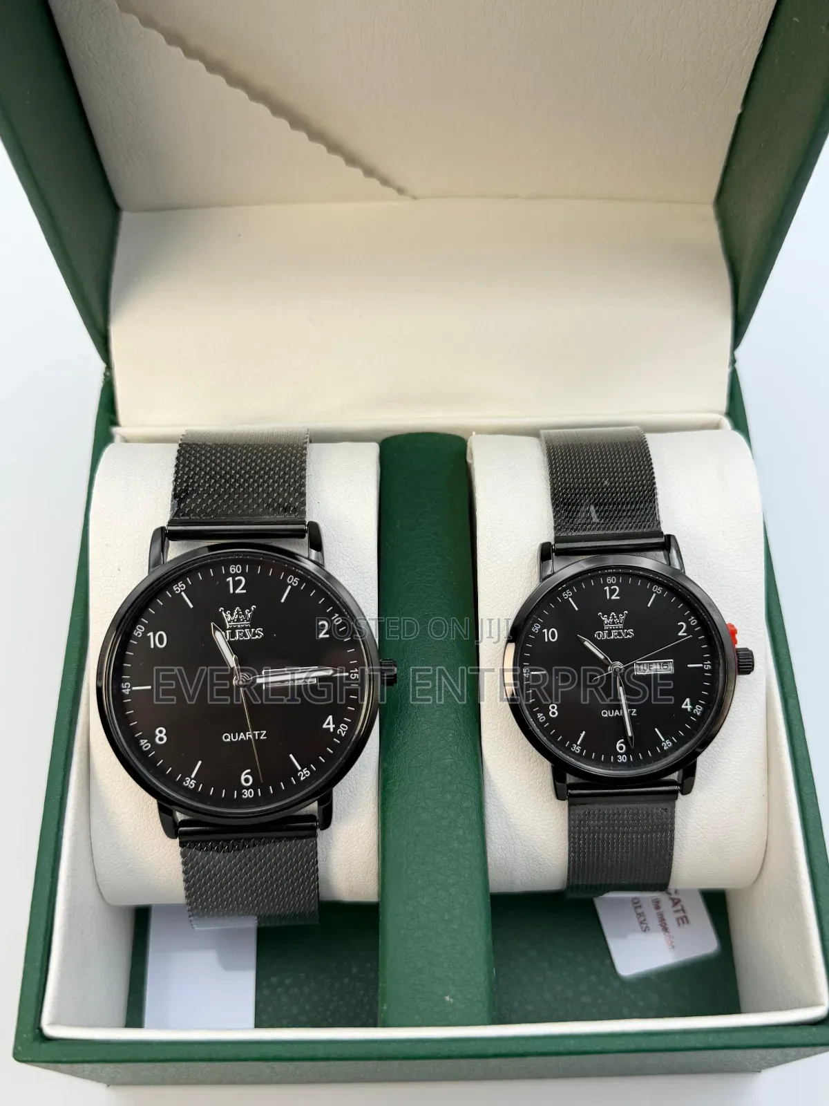 Olevs Couple Set