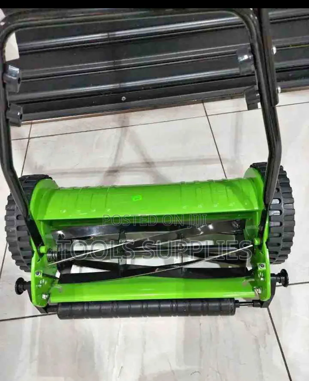 Lawn Hand Push Lawn Mower, 16"