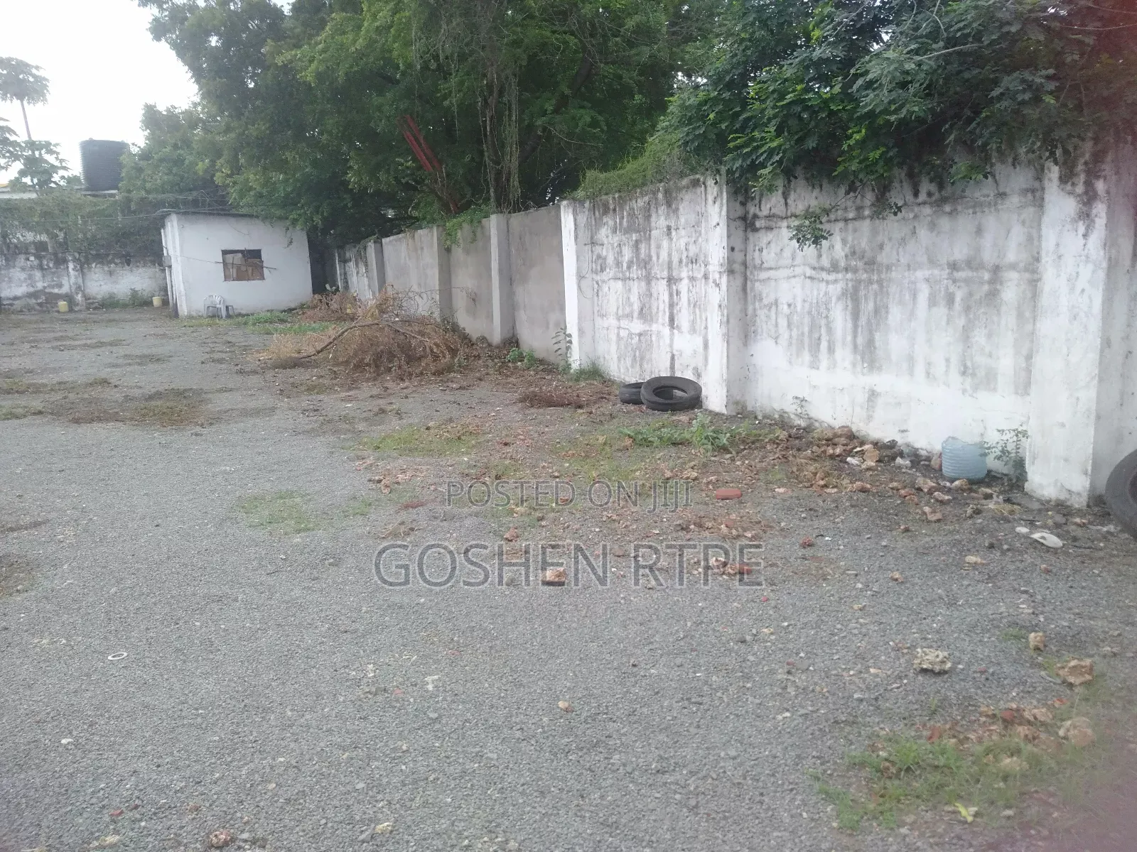 Prime Yard/Showroom at to Let at Mbaraki Mombasa City (Island)