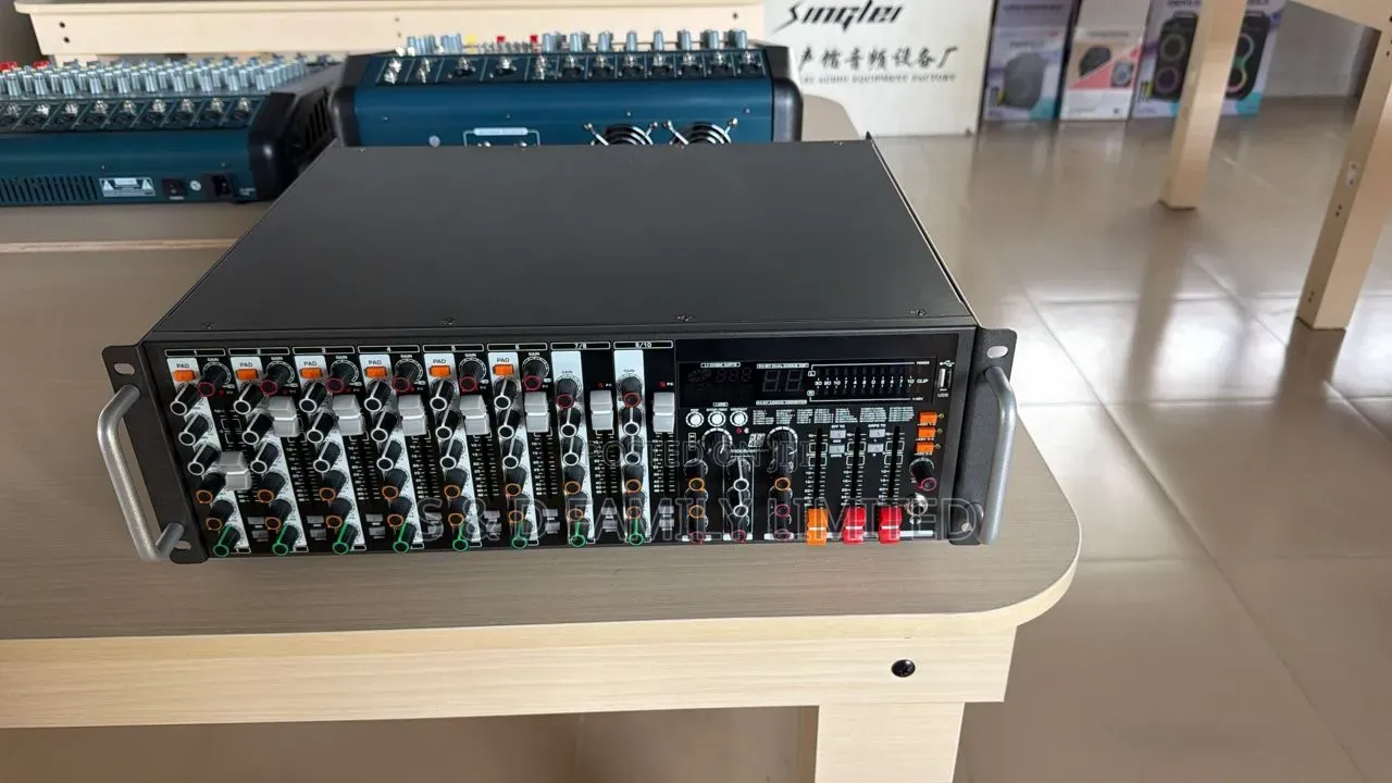 Explorer Exp 312ad Powered Mixer