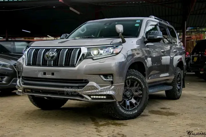 Toyota Land Cruiser Prado 2.8 2020 Gray
