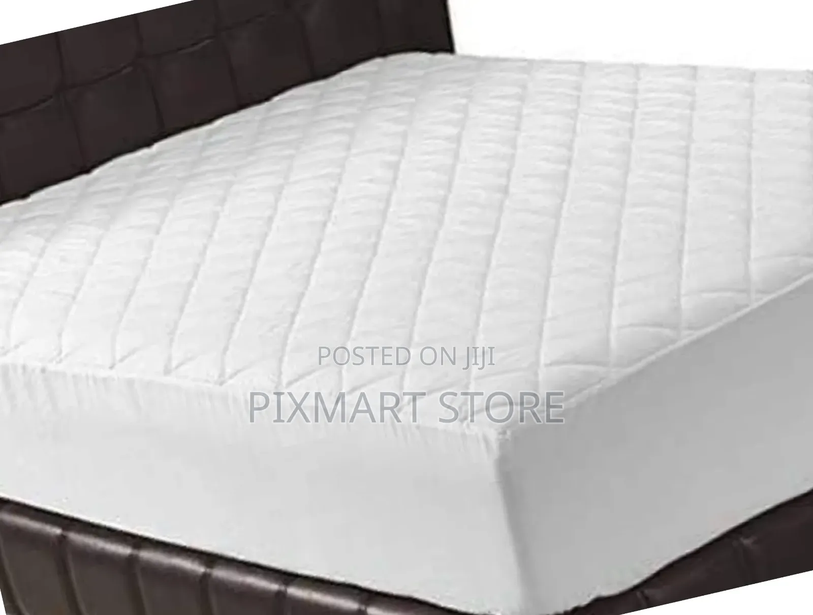 6x6 White Mattress Protector Set With 2 Pillowcases