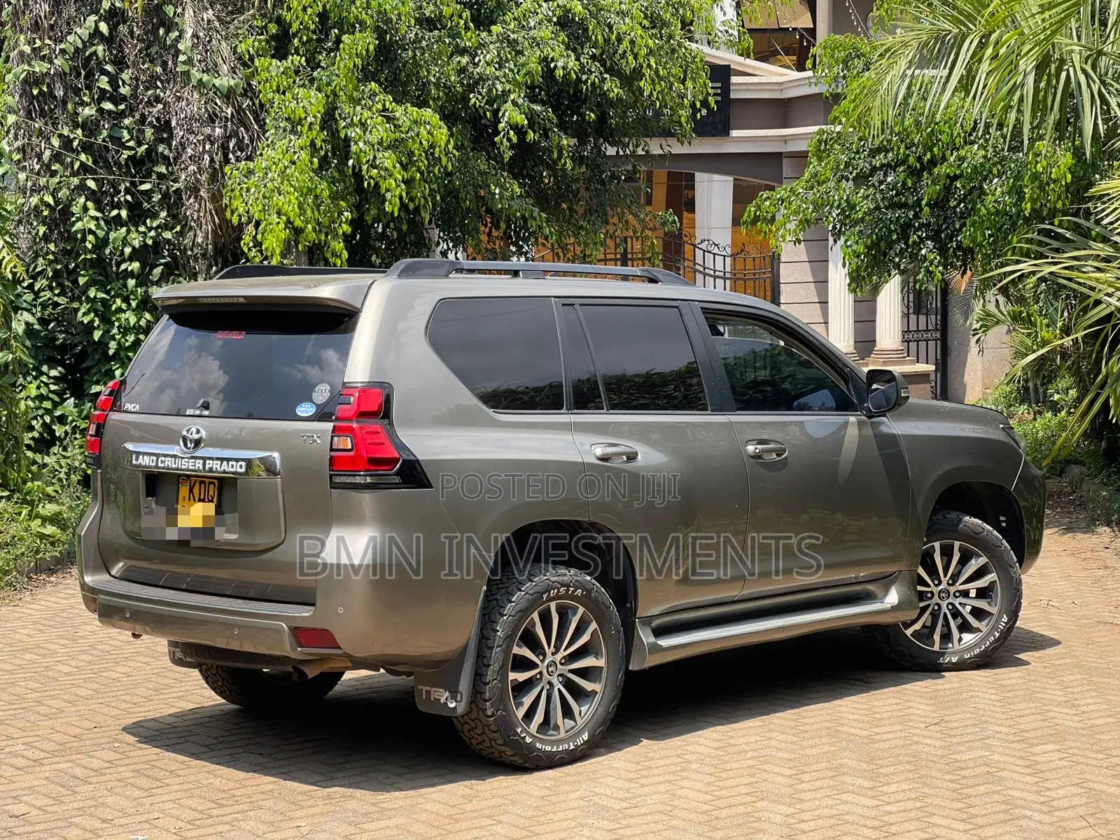 Toyota Land Cruiser Prado 2.7 2018 Gold