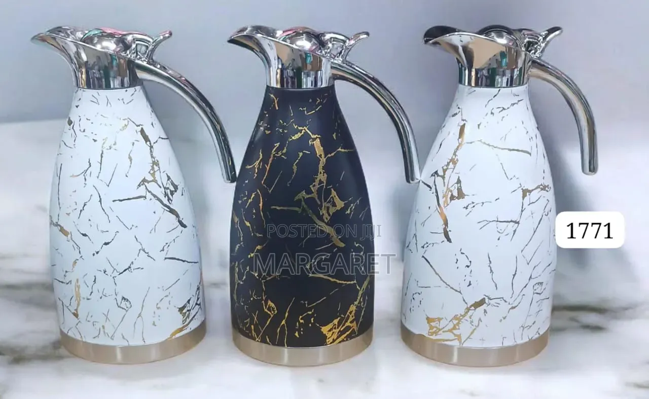 Flask With Marble Effect