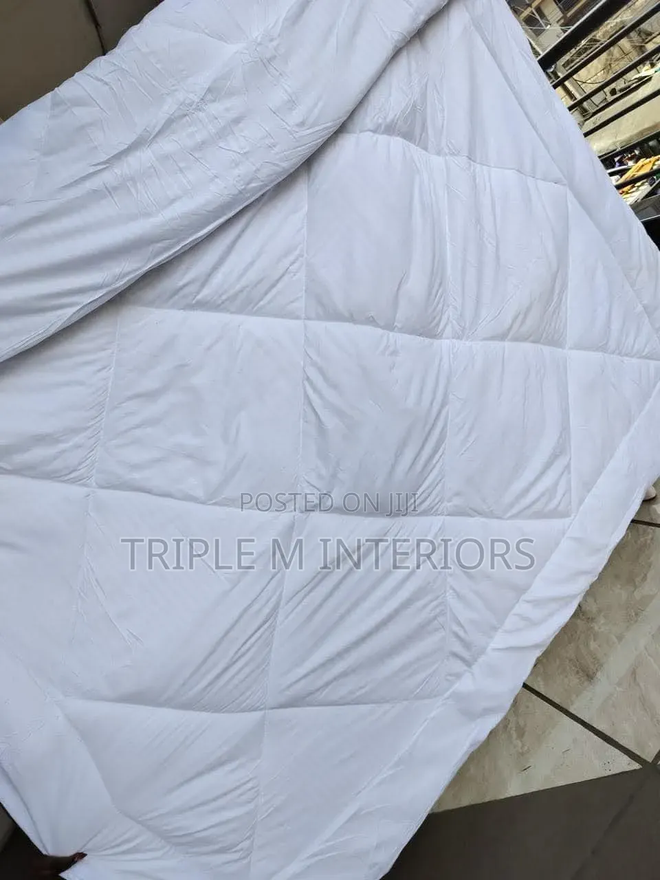 Elegant Hotel-Style Binded Finish Duvets