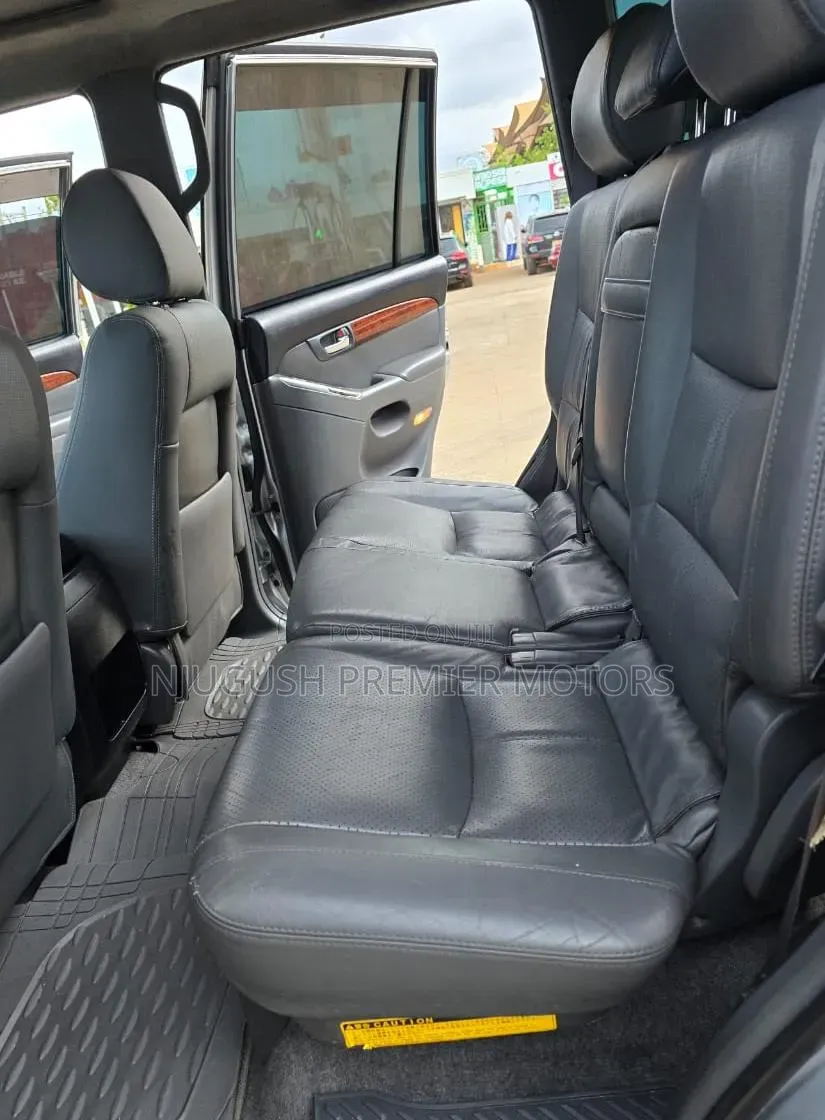 Toyota Land Cruiser Prado 2007 Silver