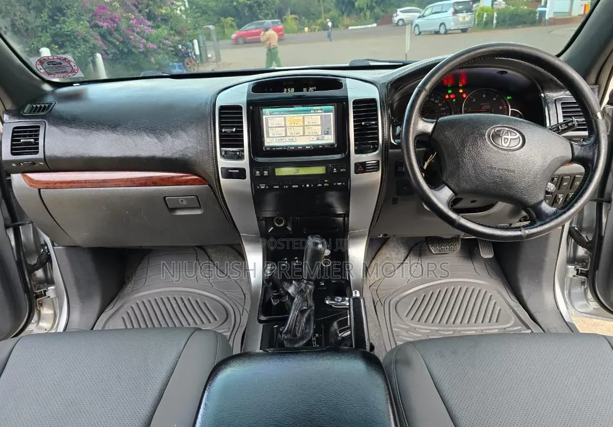 Toyota Land Cruiser Prado 2007 Silver