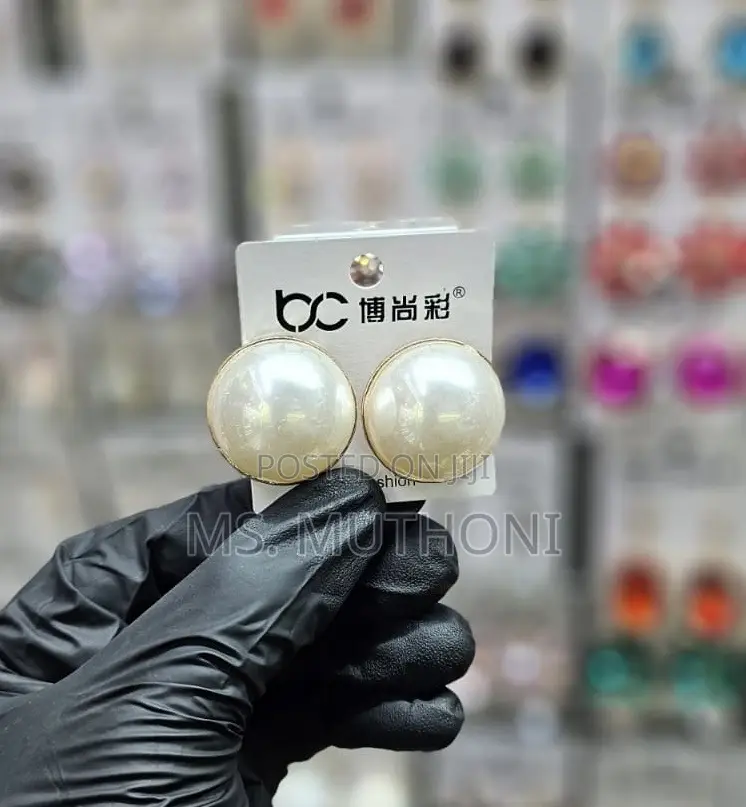 Crystal Rhinestone Stud Earrings