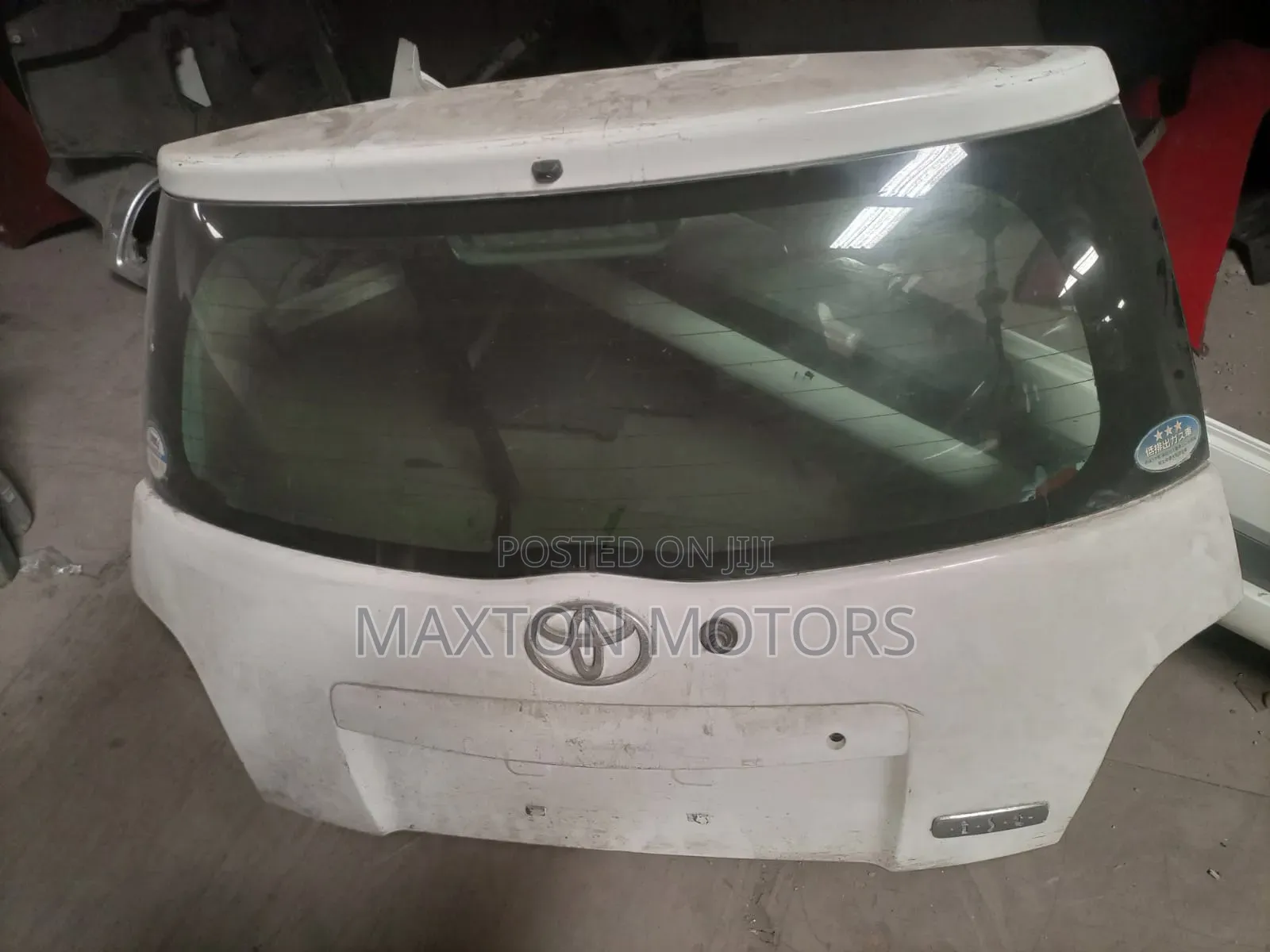 Ist 2005 Tailgate Assy