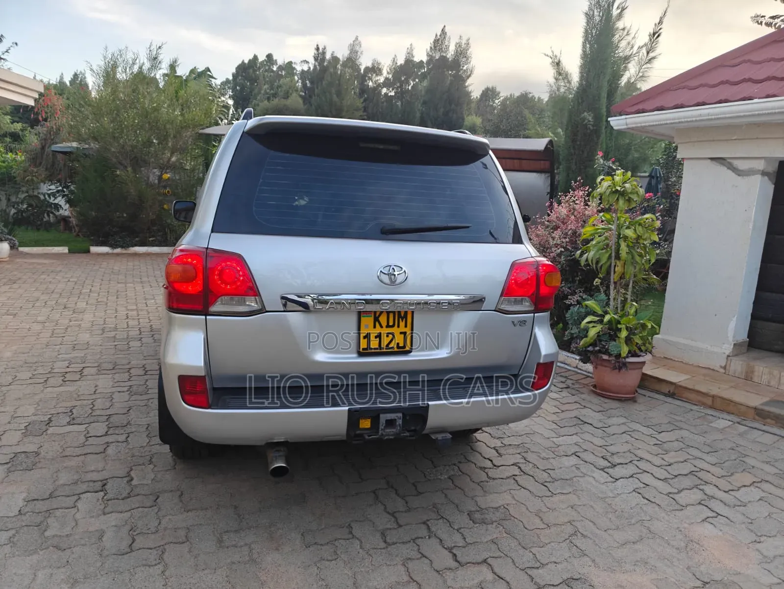 Toyota Land Cruiser 2013 Silver