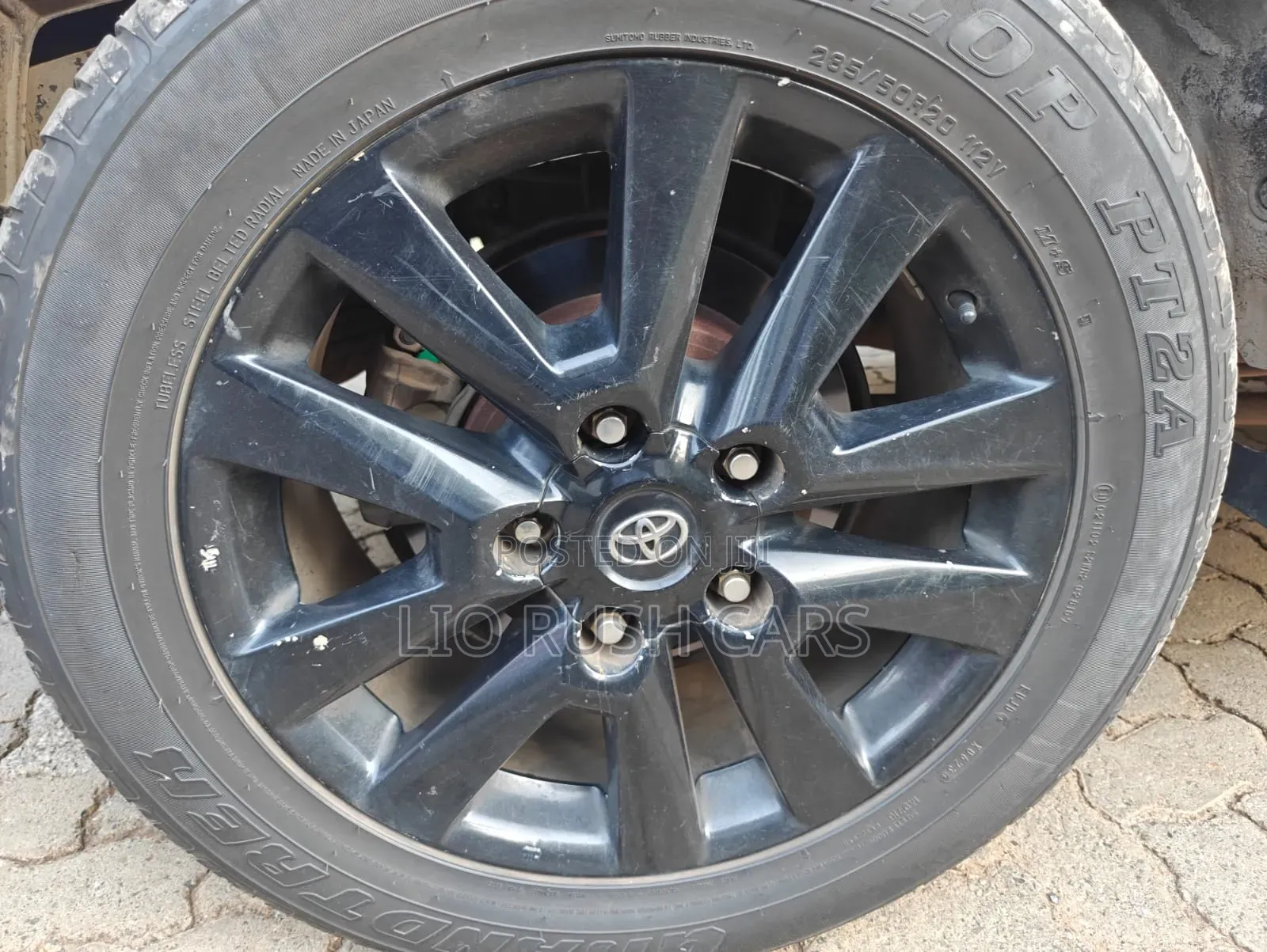Toyota Land Cruiser 2013 Silver