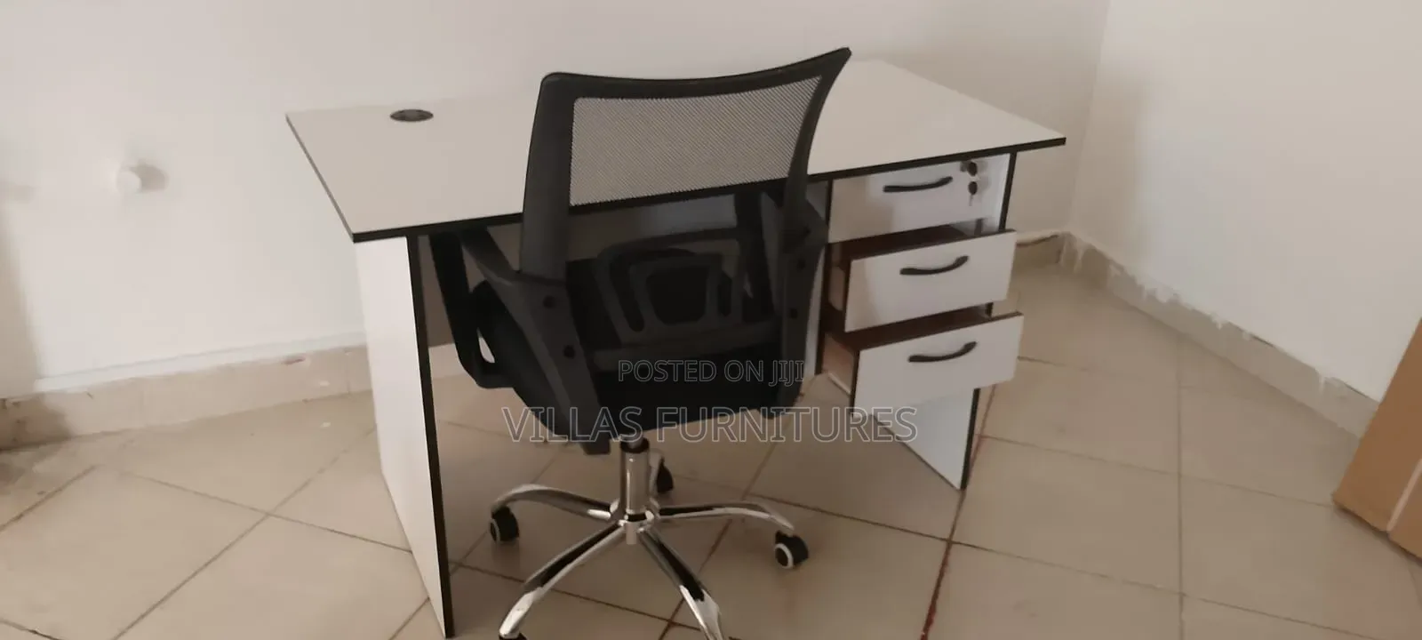 Office Work Station Set(Desk and Mesh)