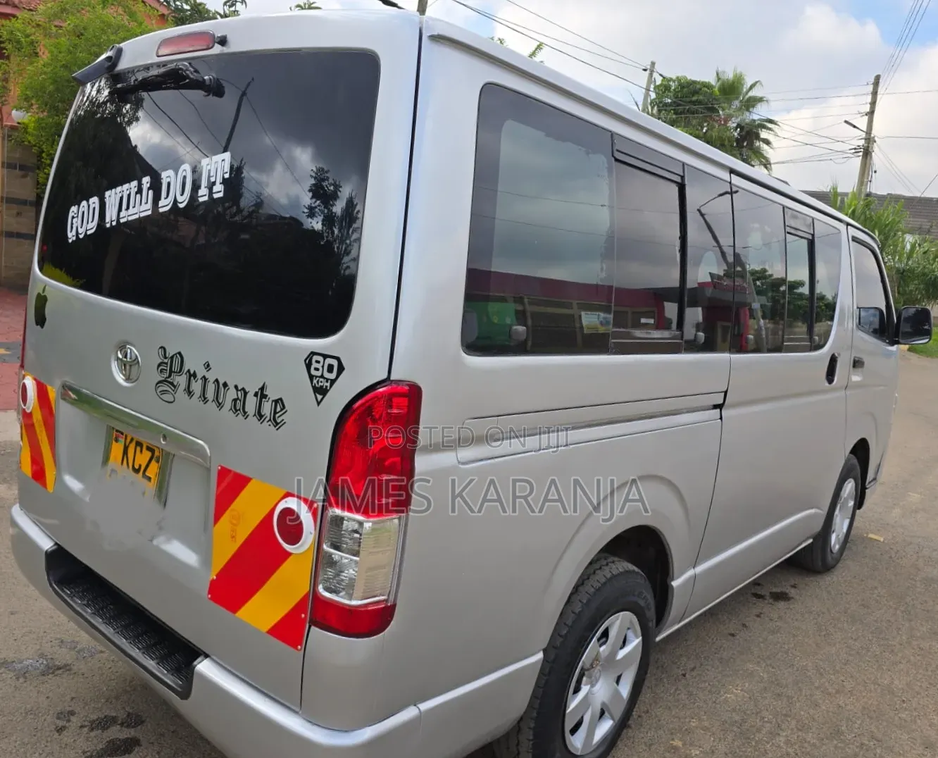 Toyota HiAce SV Premium 2013 Silver