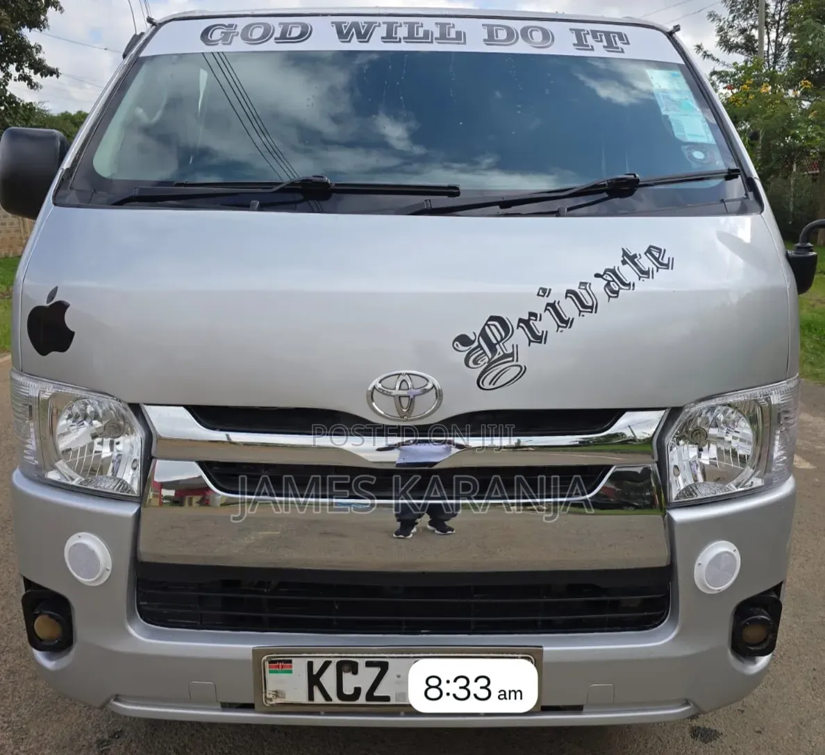 Toyota HiAce SV Premium 2013 Silver
