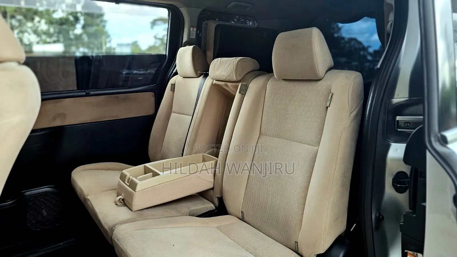 Toyota Noah 2017 Silver