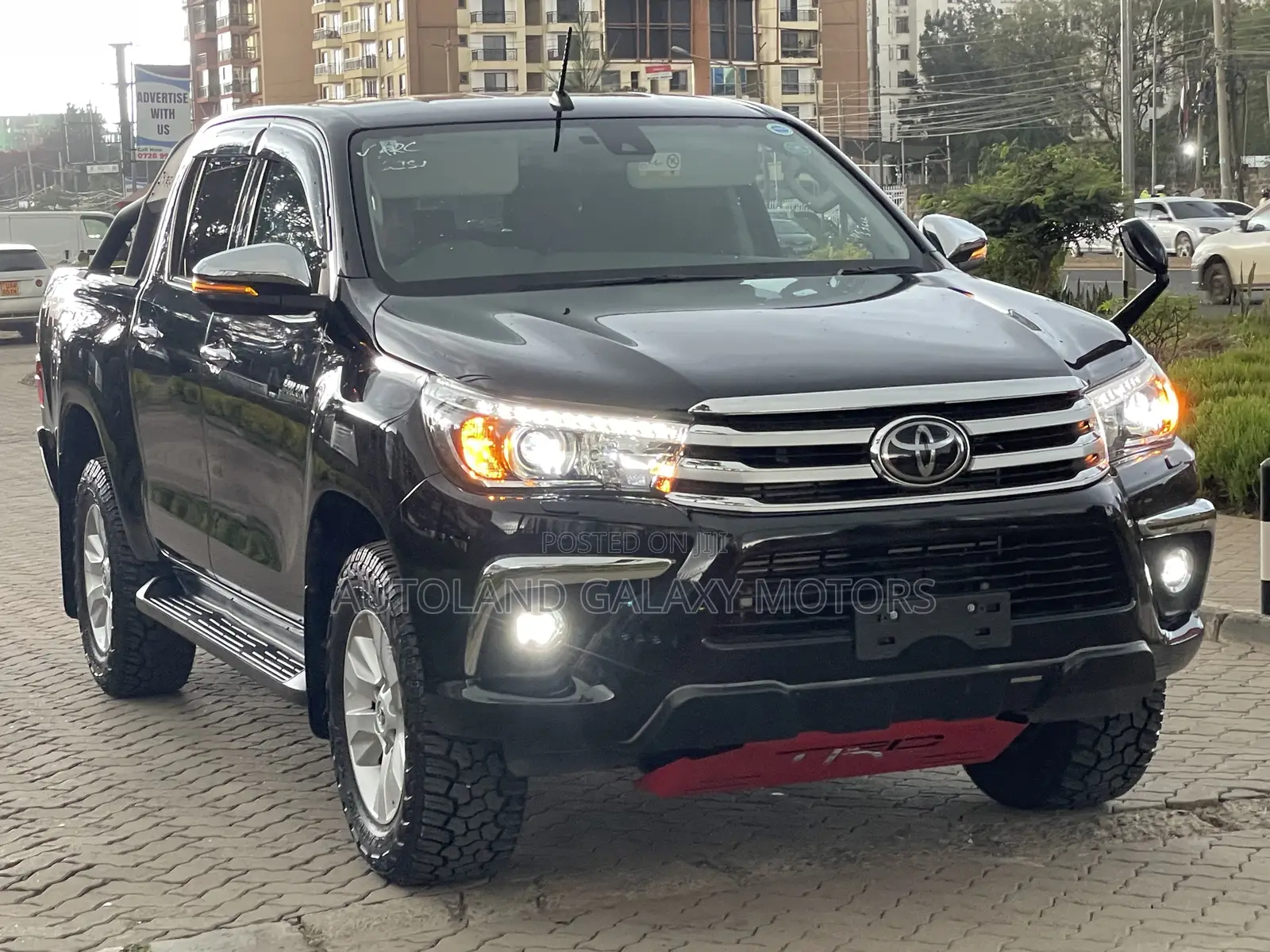 Toyota Hilux 2019 Black