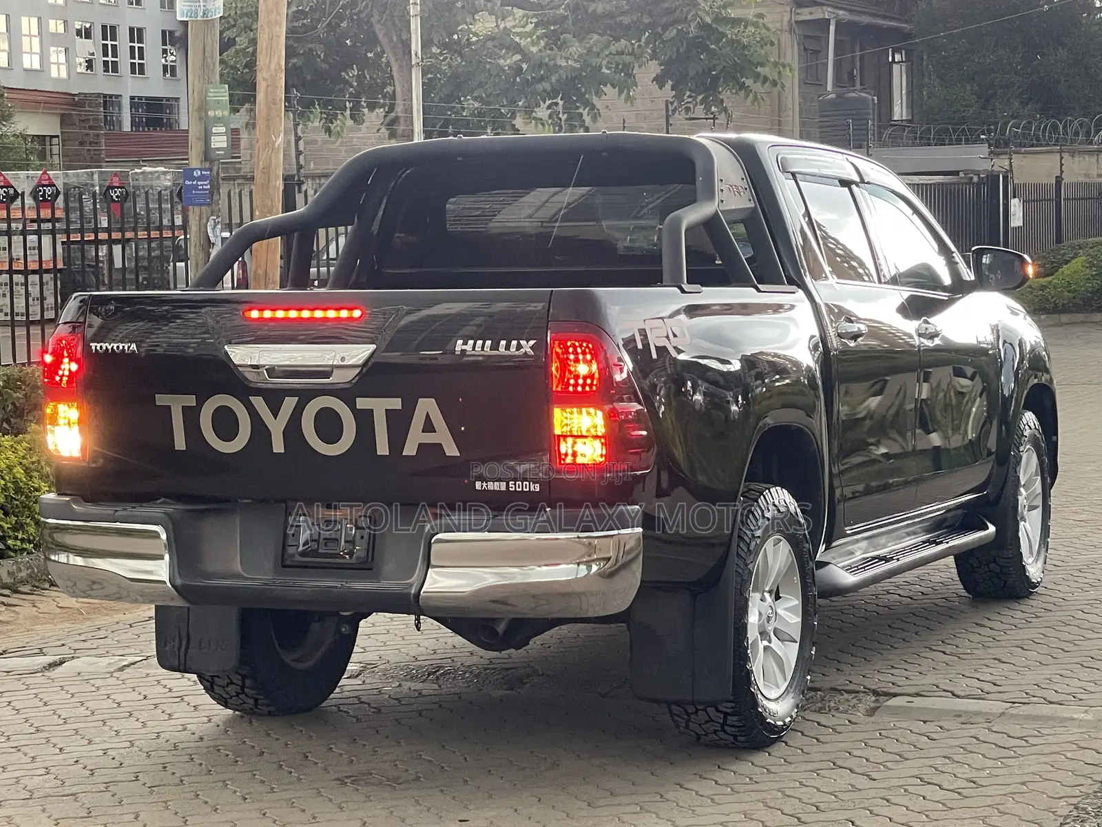 Toyota Hilux 2019 Black