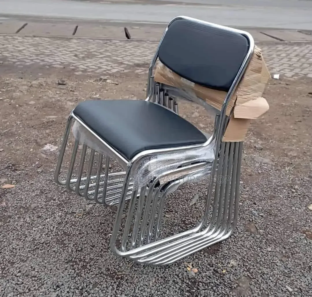 Small Spaces Office Waiting Chair