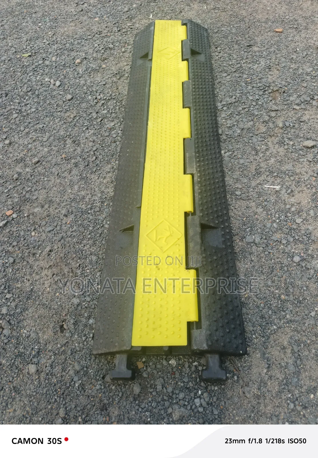 2-channel Rubber Cable Protector/Guard