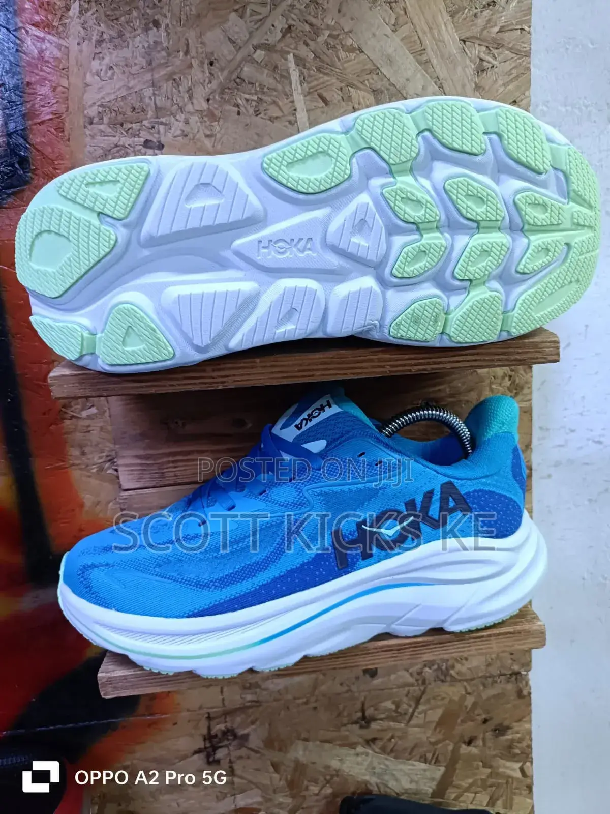 Hoka Bondi Trainers