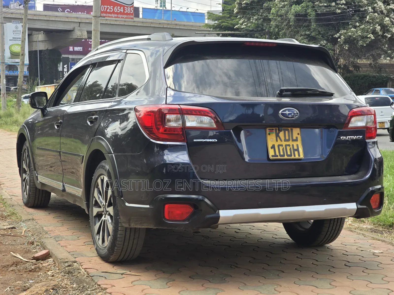Subaru Outback 2.5i 4dr Wagon AWD (2.5L 4cyl CVT) 2015 Black