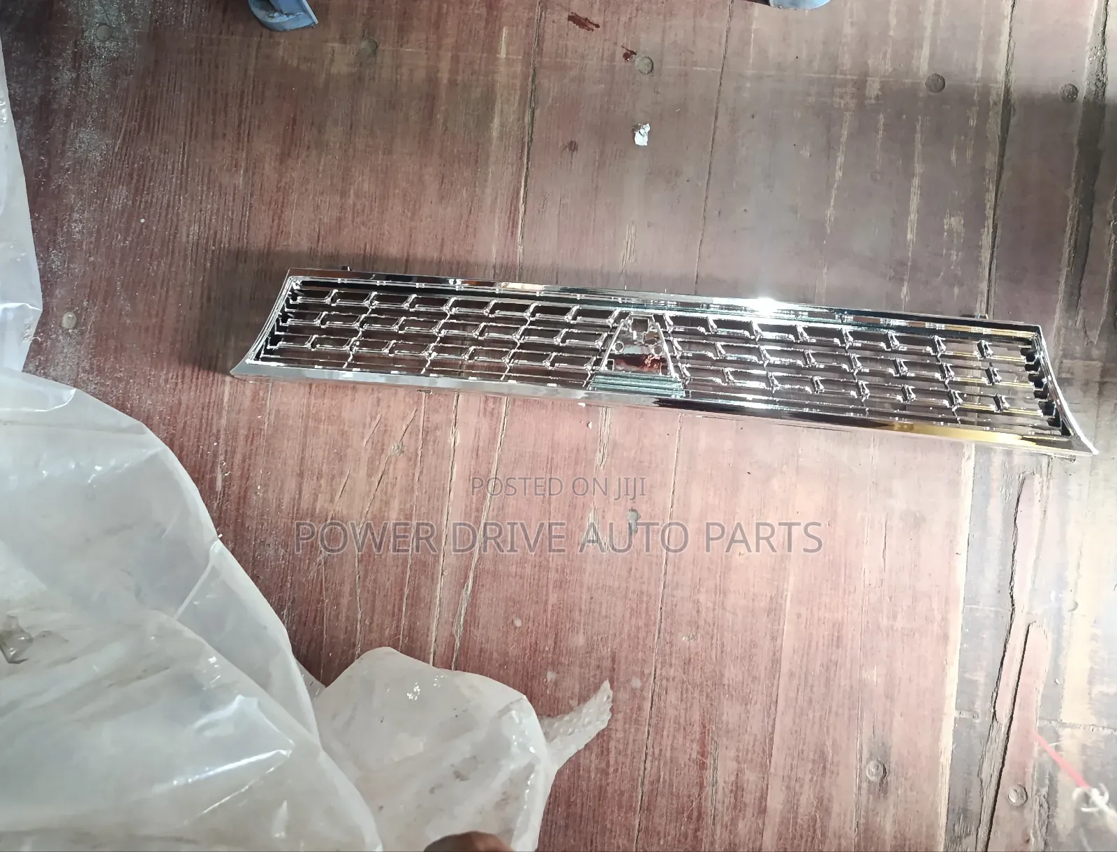 Grille Ae 100 Chrome