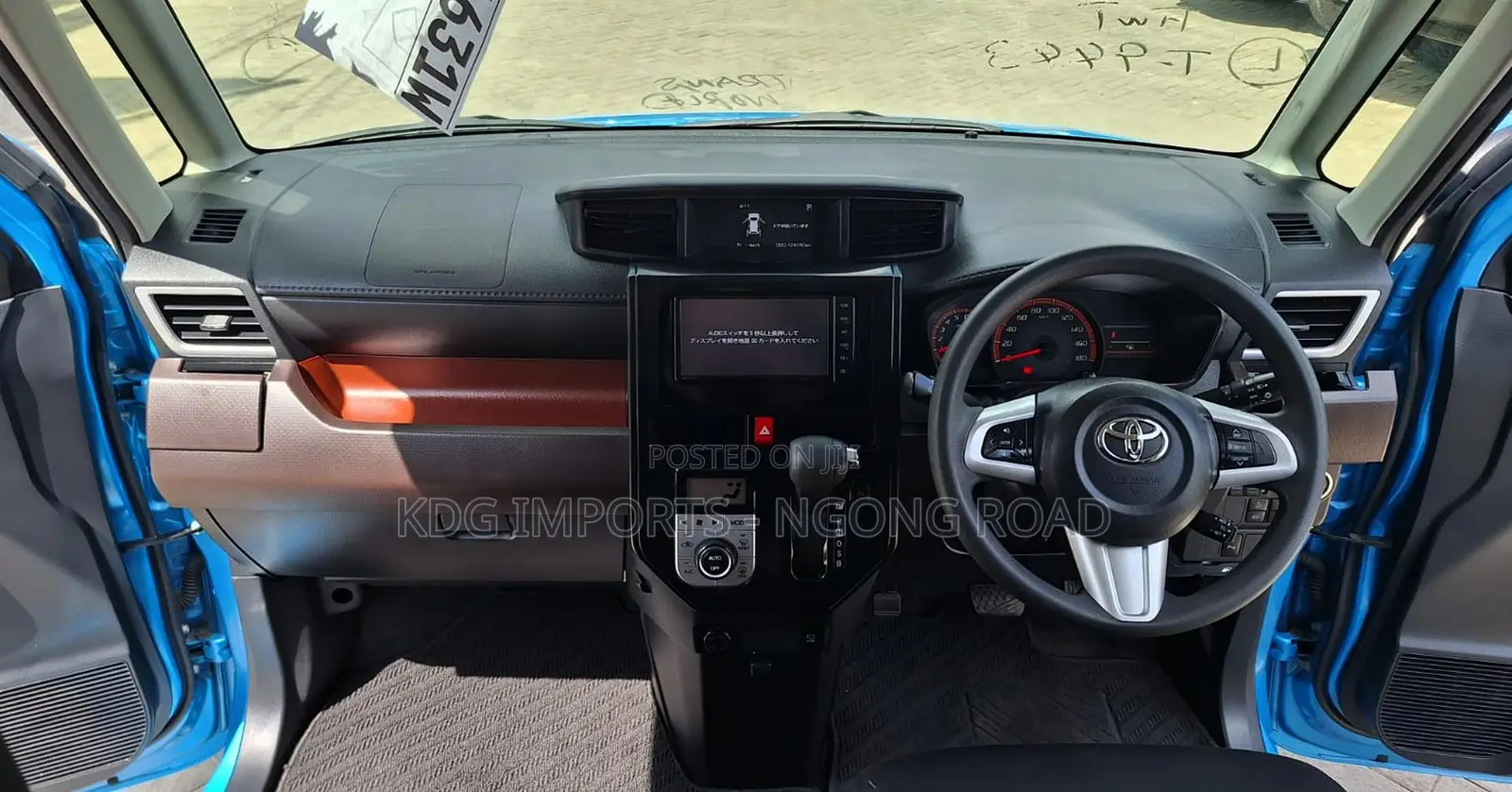 Toyota Roomy 2019 Blue