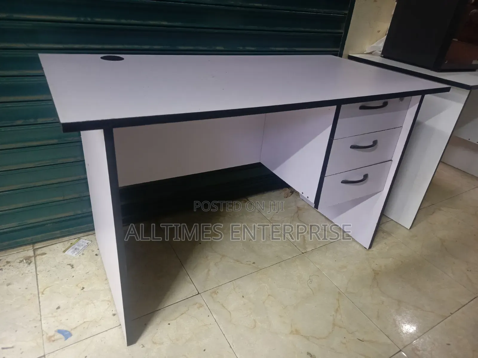 Office Desk 1.0 M Available in Different Colors