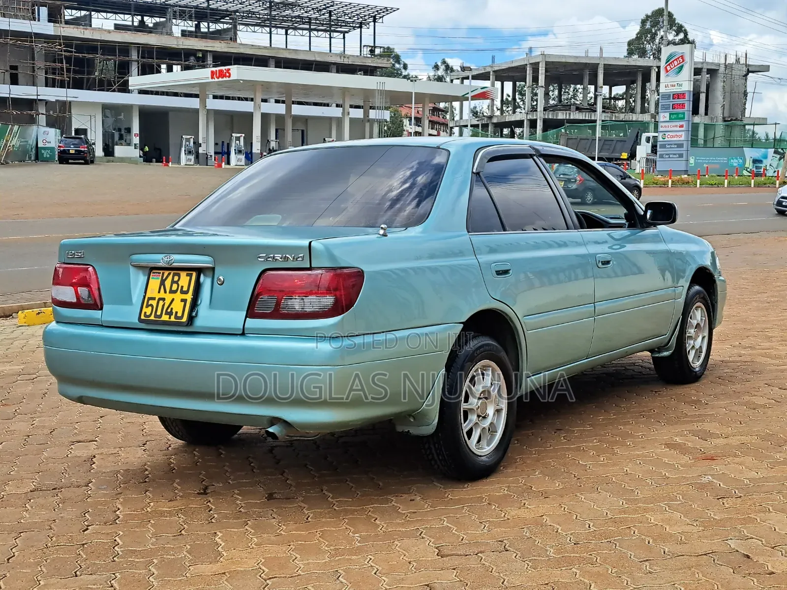 Toyota Carina 2001 Green