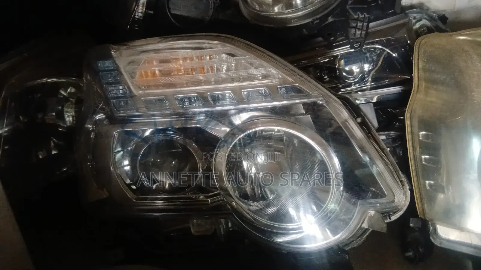 Xenon Headlights Nissan Xtrail