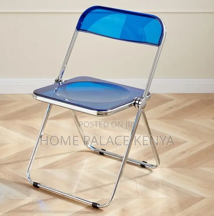 Acrylic Chair: Stackable Crystal Clear Folding Chair