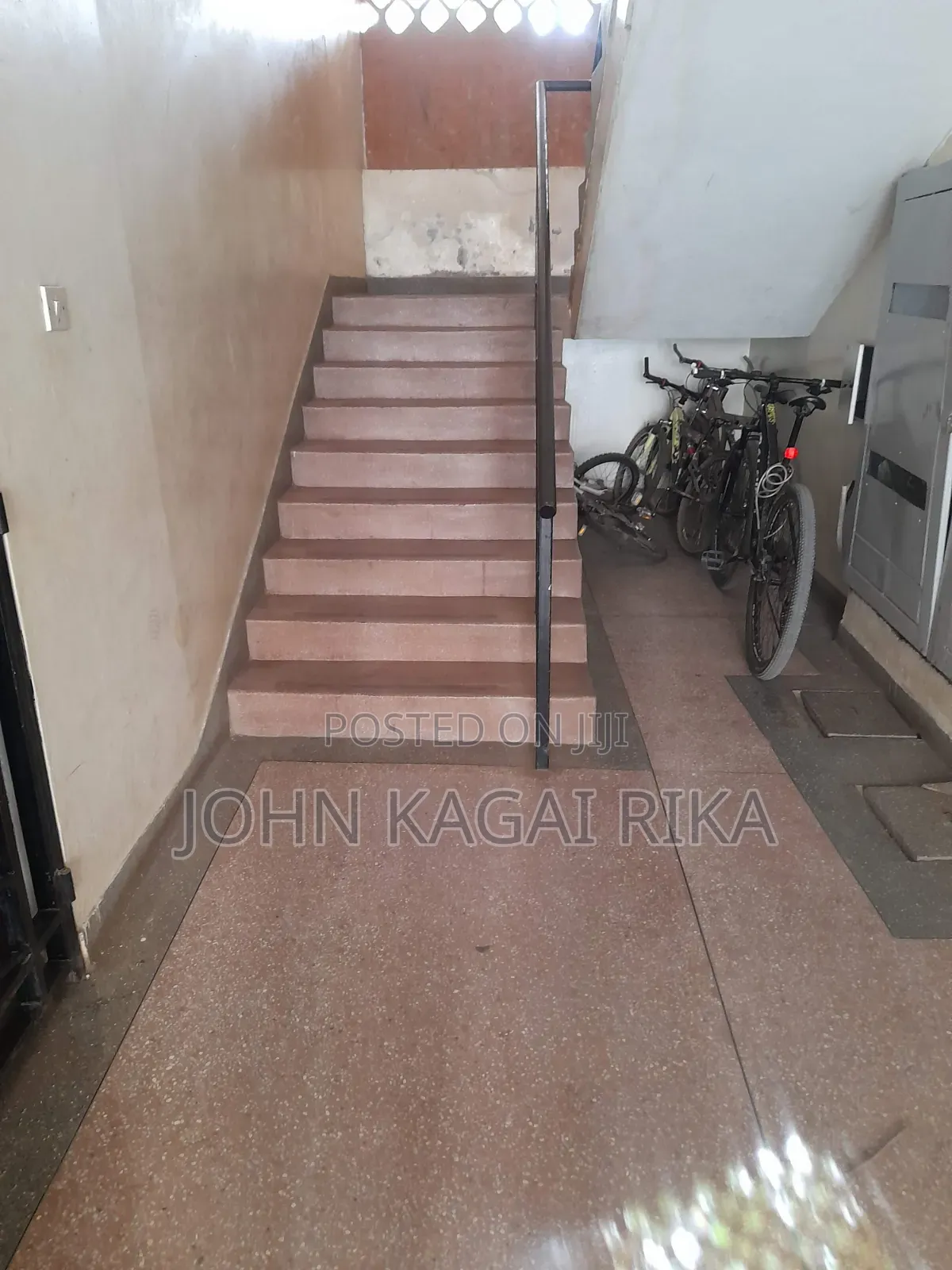 3bdrm Apartment in Kenya Re South 'C' for sale