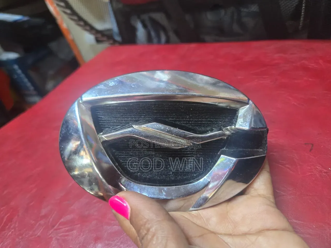 Emblem Toyota Fielder