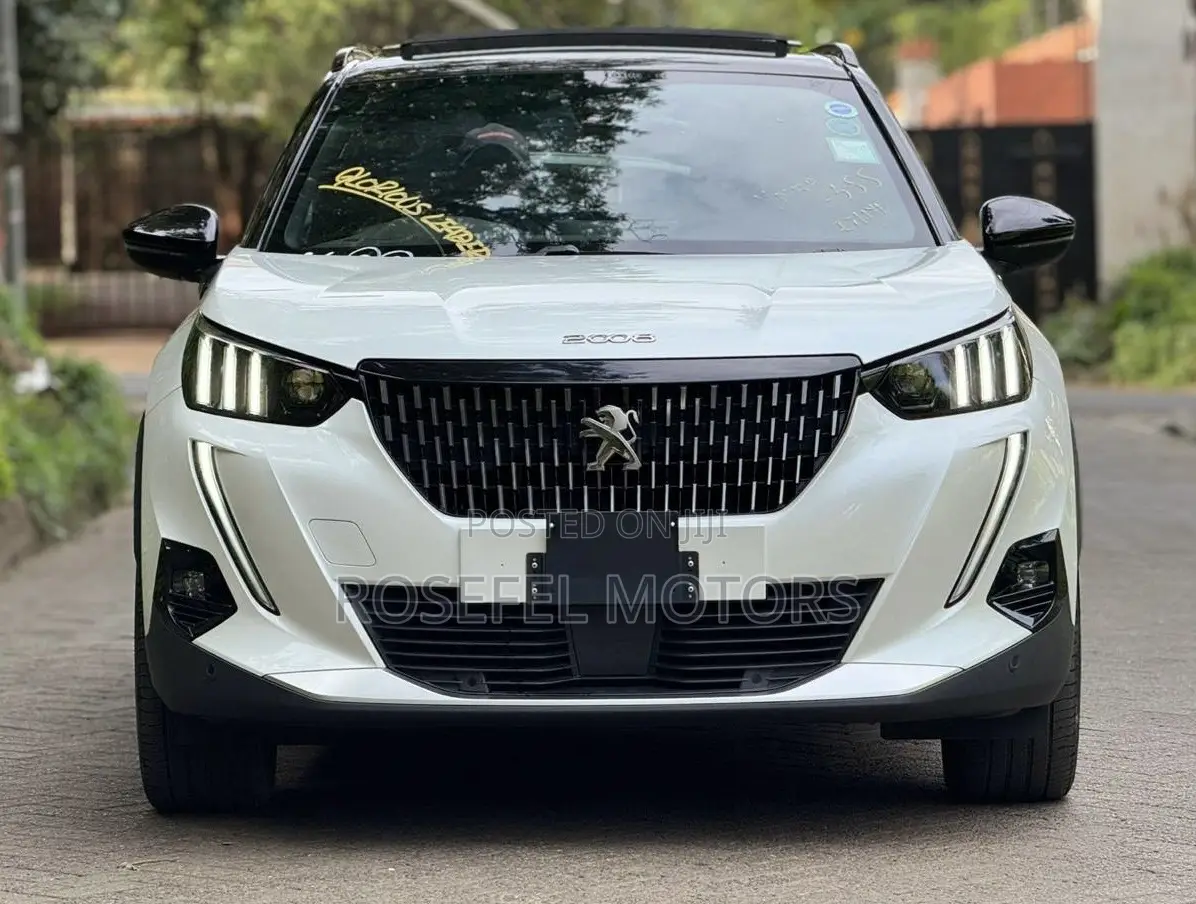 Peugeot 2008 1.2 PureTech (155 Hp) 2021 White
