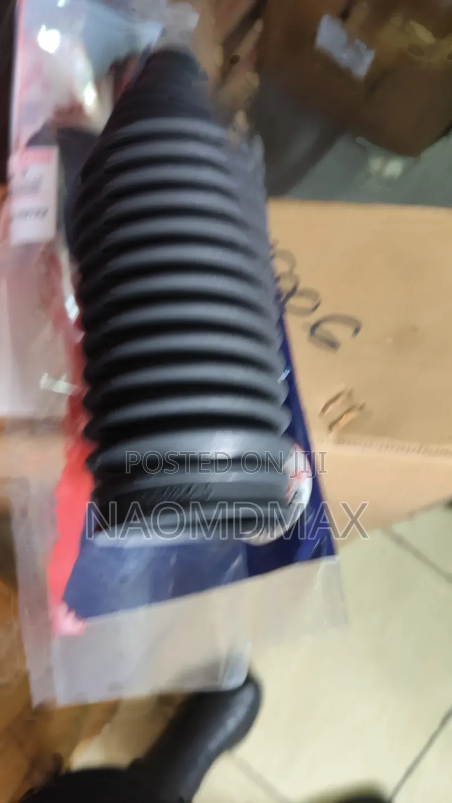 Steering Boot Isuzu Dmax 4jk1