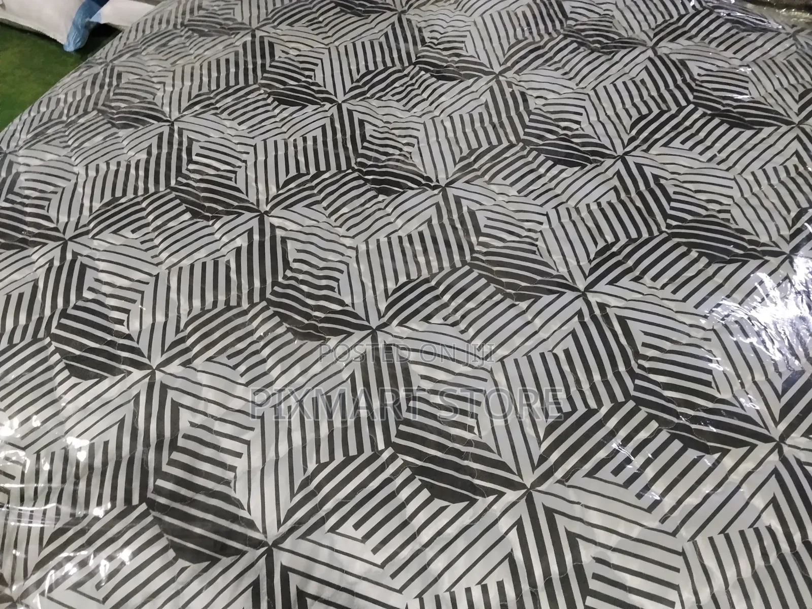 6x6 Quilted Mattress Topper – Soft Breathable